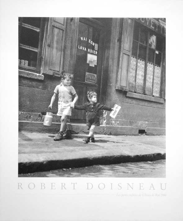 Little Children form Choisy Le Roi/ロベール・ドアノー【Robert 